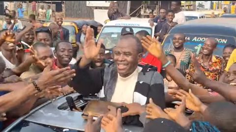 The Unforgettable Arrival of an Eagle